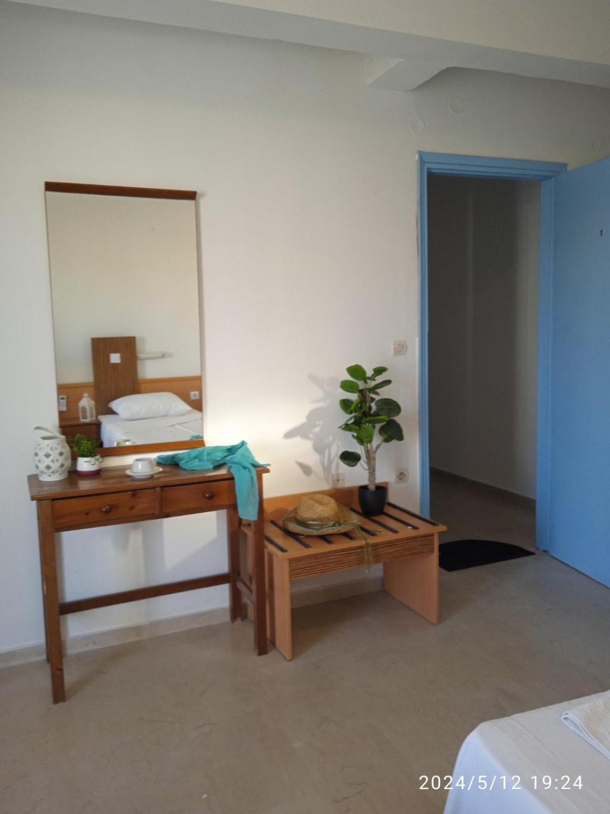 Kavos Apartments4You Ll Екстериор снимка